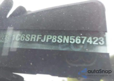 2025 Ram 1500 Laramie 4X4 5'7 Box z USA, uszkodzony, nr VIN 1C6SRFJP8SN567423